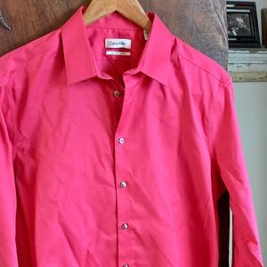 Calvin Klein’s Men’s Non-Iron Slim Fit Pink Shirt